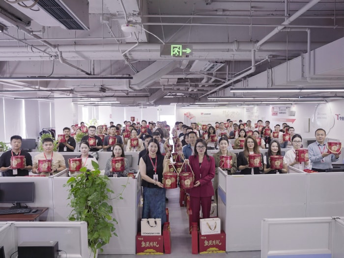 月华满庭,家圆福至!智邦国际祝您中秋节快乐! 月华满庭,家圆福至!智邦国际祝您中秋节快乐!